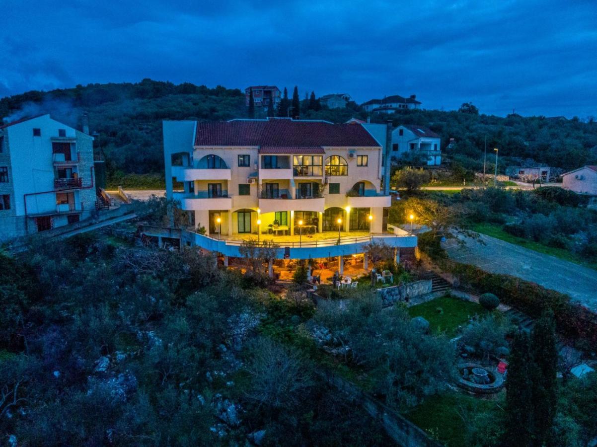 Booking Franov Residence On Island Ugljan With The Pool, Bbq And Beautiful Sea-View! Kali Exterior foto