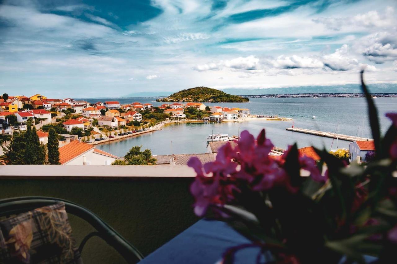 Booking Franov Residence On Island Ugljan With The Pool, Bbq And Beautiful Sea-View! Kali Exterior foto